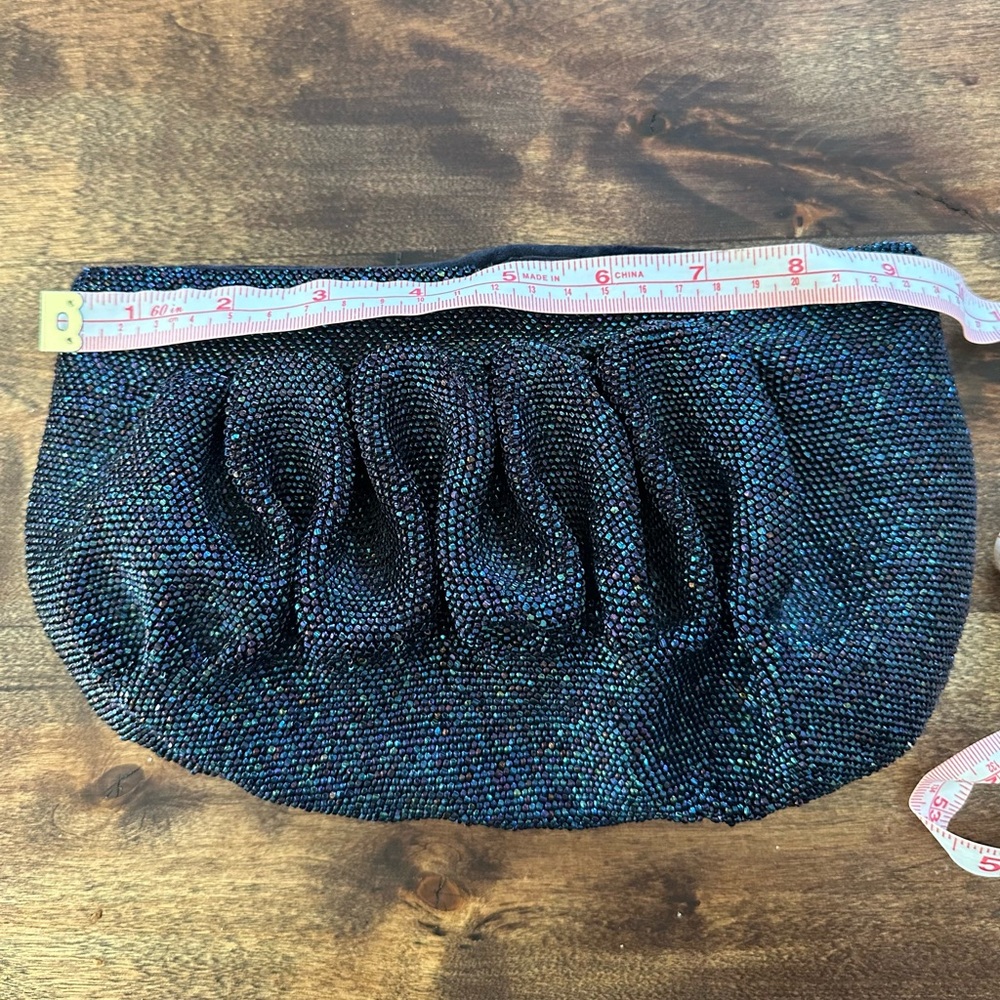 Purse - Picture 4 of 8